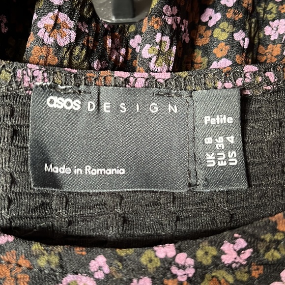 ASOS Design Floral Mini Tiered Smock Dress Black Purple Brown Green 4 Petite - Picture 5 of 7